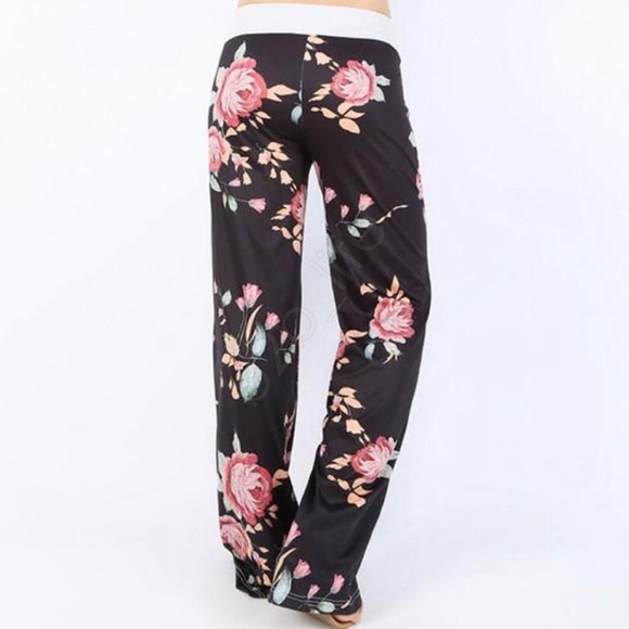 5⭐️FAVE! Floral Lounge Pants Wide Leg Black & Pink - Picture 4 of 7